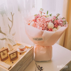 定制 文艺花店进口厄瓜多尔玫瑰西安鲜花西安生日鲜花实体鲜花速递 